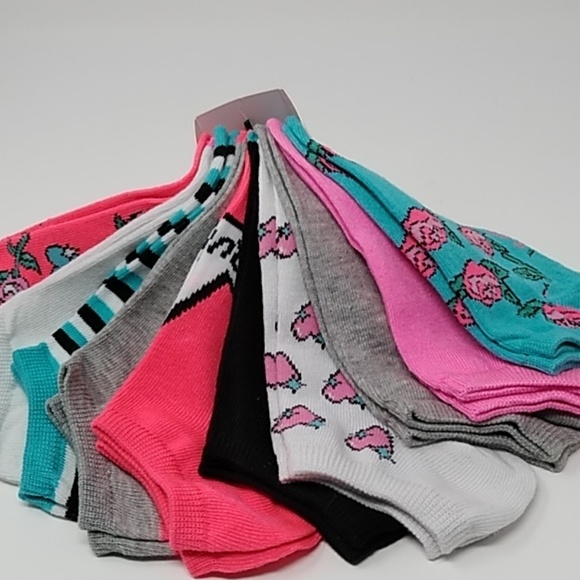 Betsey Johnson Low Cut Socks 10pk - Picture 4 of 8